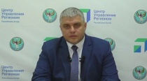Константин Зорий рассказал в прямом эфире о благоустройстве территорий в Республике Алтай