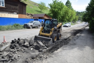 Ремонт на одной из старейших улиц Горно-Алтайска начался в рамках БКД